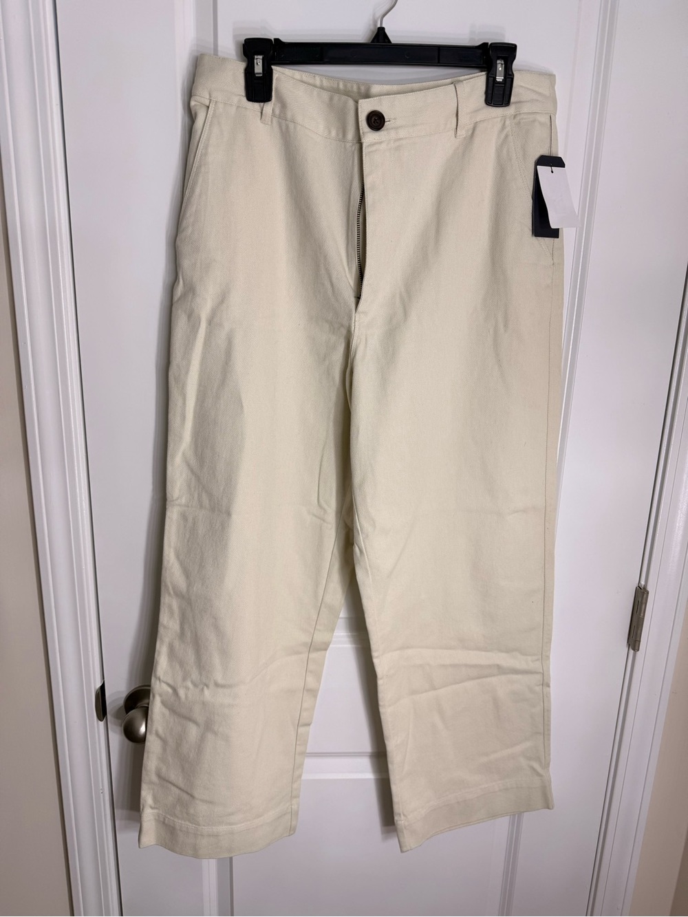 Women’s Cream Casual pants